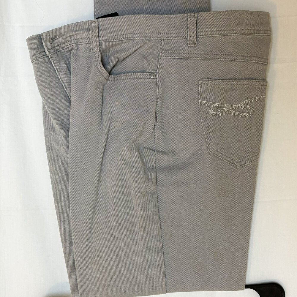 Style & Co Slim Leg Med Rise Tummy Control Jeans Sz 10